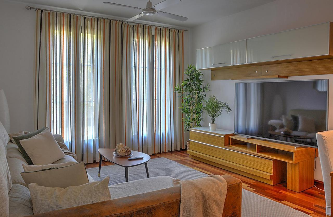 San Bernardo Family Apartment Seville Luaran gambar