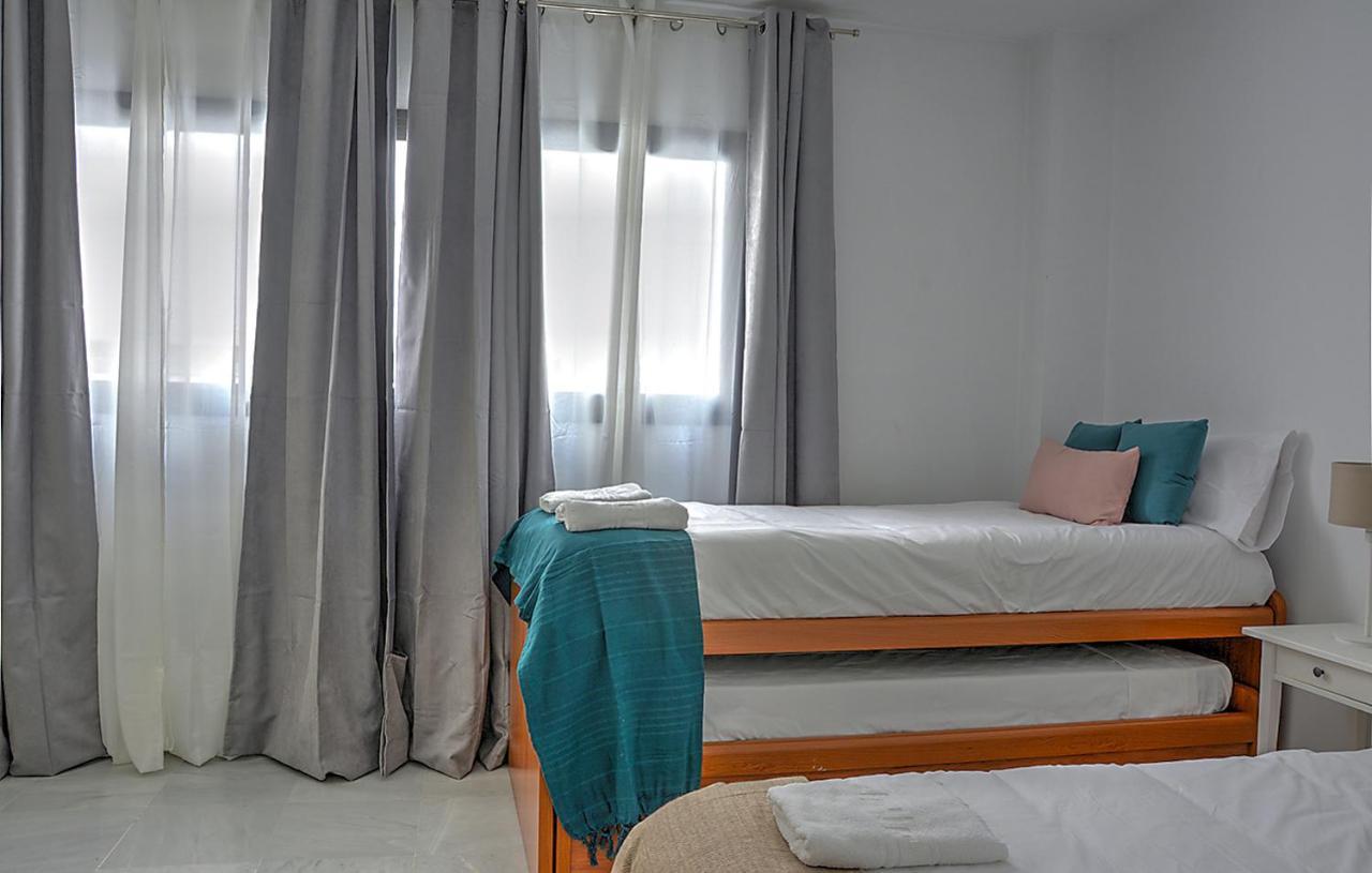 San Bernardo Family Apartment Seville Luaran gambar