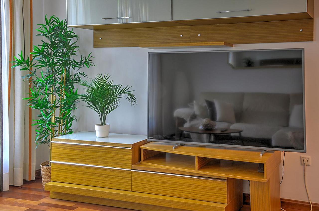 San Bernardo Family Apartment Seville Luaran gambar