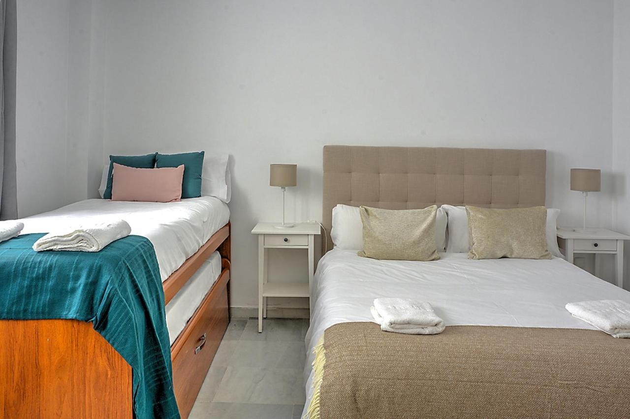 San Bernardo Family Apartment Seville Luaran gambar