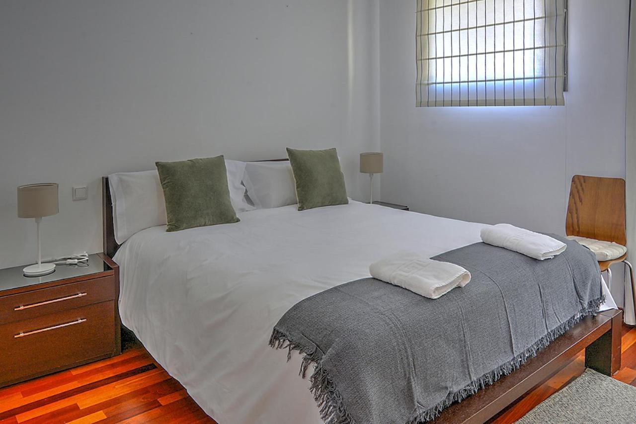 San Bernardo Family Apartment Seville Luaran gambar