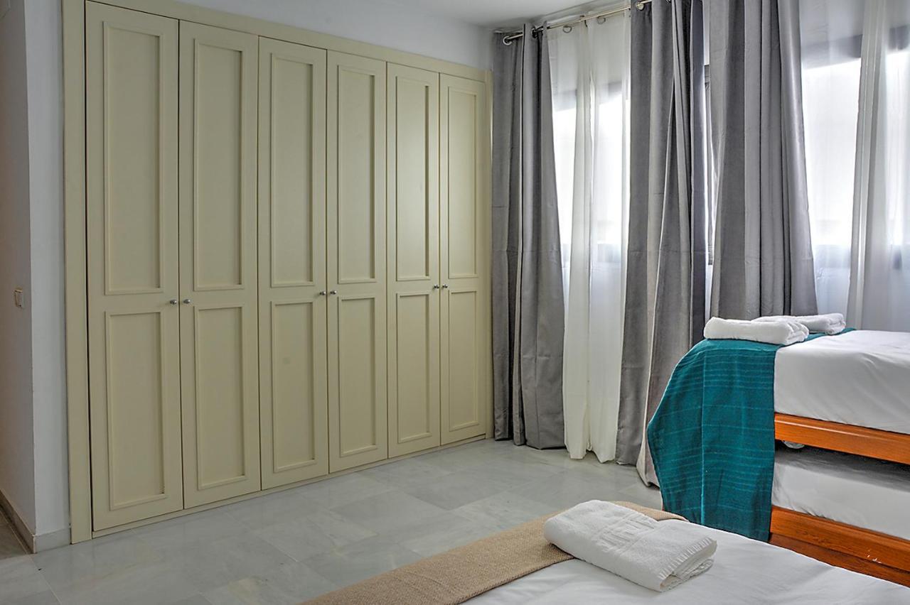 San Bernardo Family Apartment Seville Luaran gambar